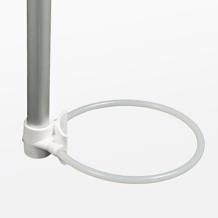 Vertical pole for hoistable banner arm